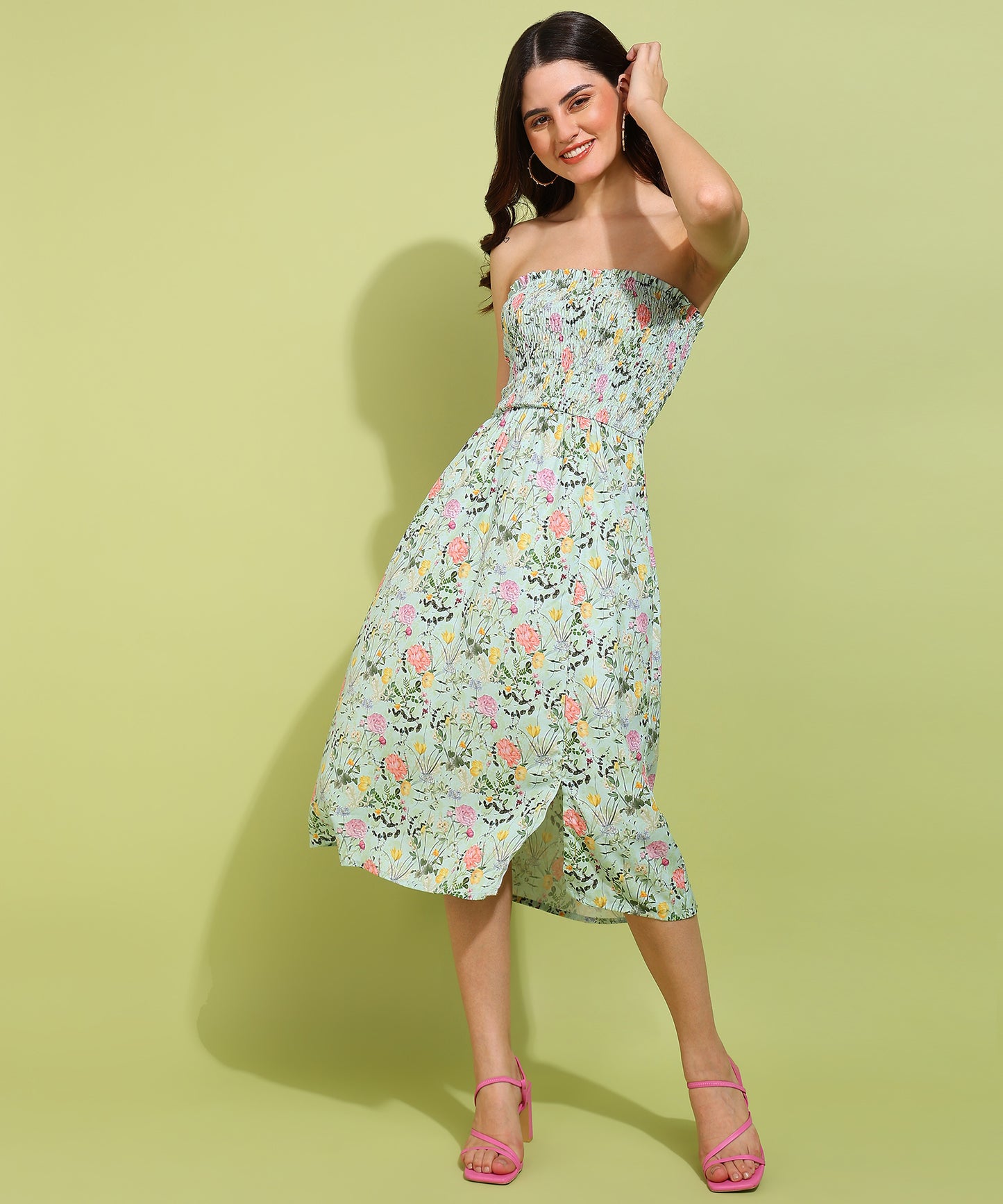 Women's Light Green Floral Strapless Smocked Midi Dress – Summer Beach Outfit