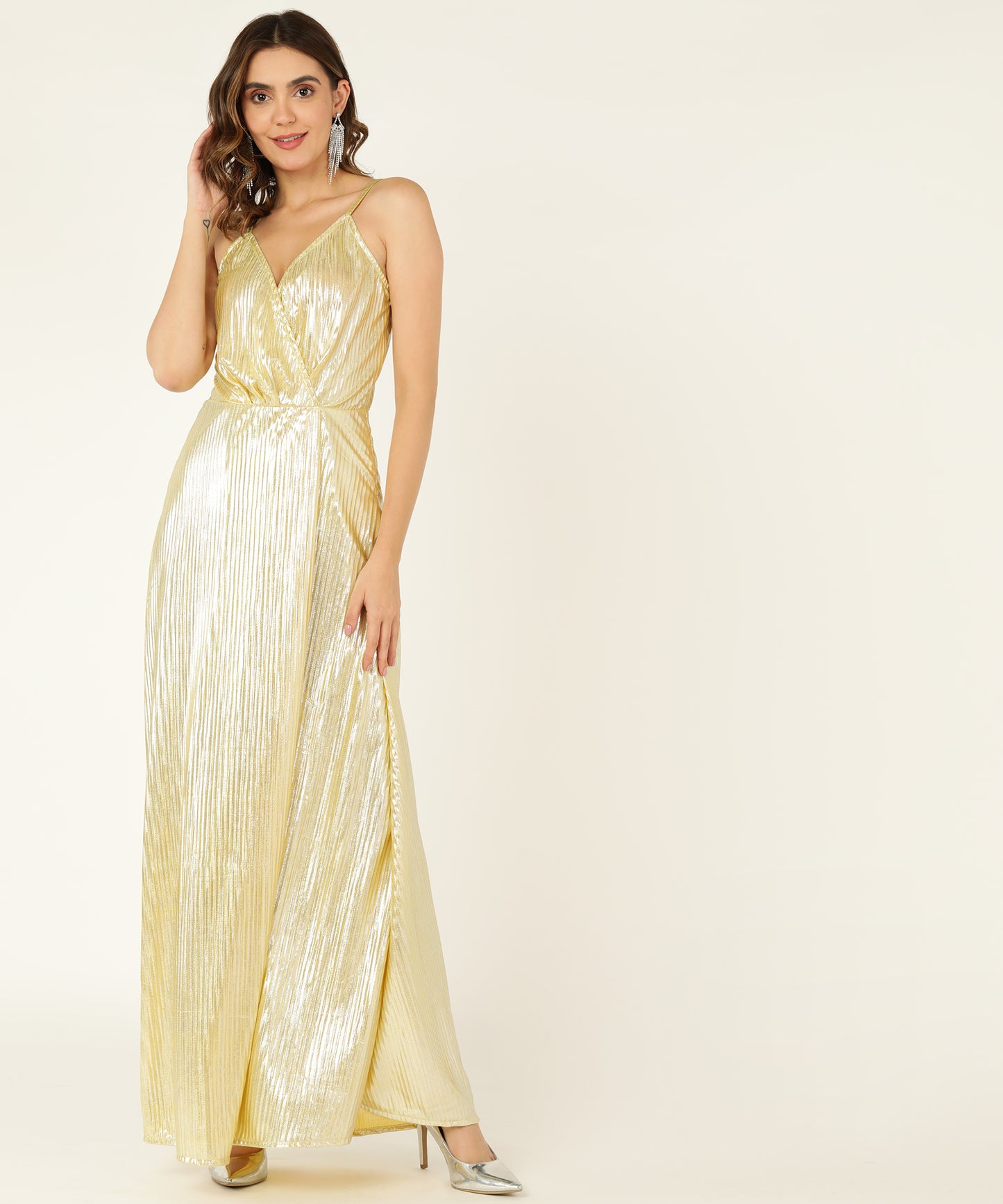 Elegant Gold Metallic Pleated Dress with V-Neck and Spaghetti Straps