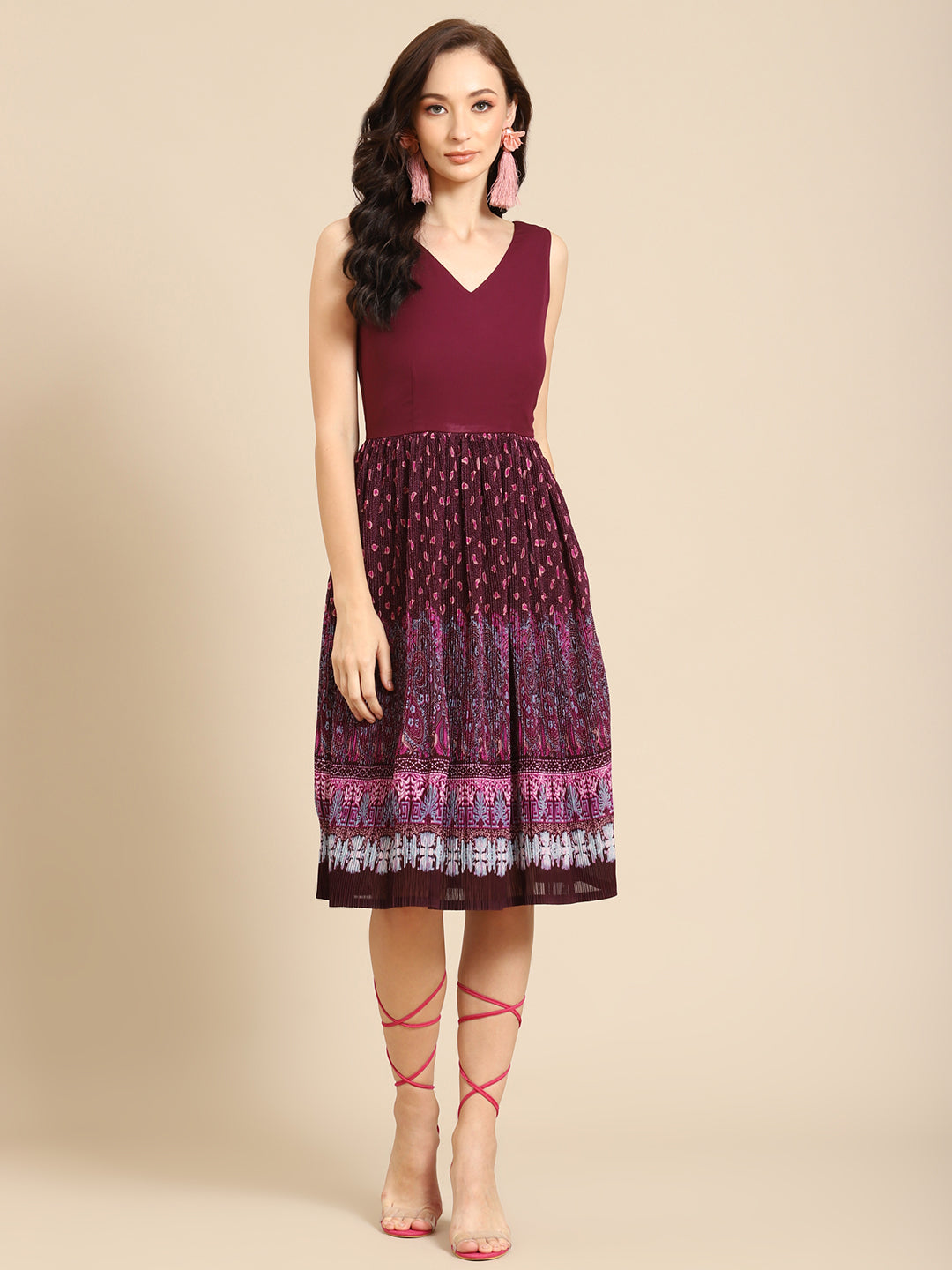 Women’s Sleeveless Maroon Printed Midi Dress – Stylish V-Neck Party Wear