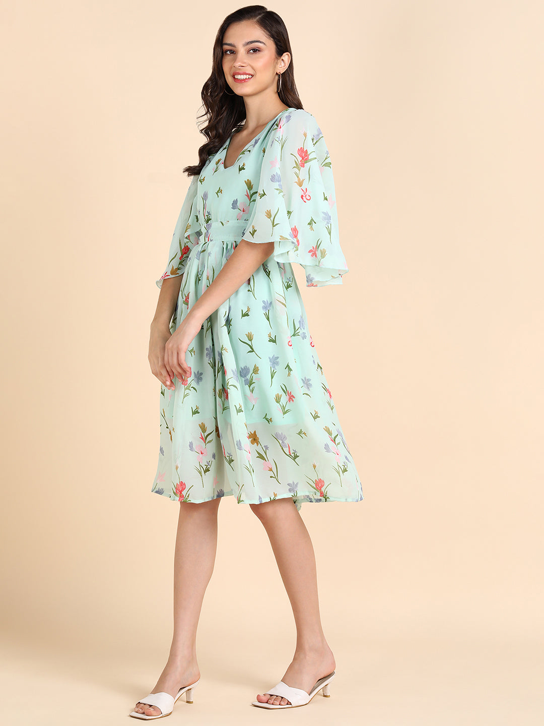 Floral Mint Green A-Line Midi Dress with Bell Sleeves – Summer Casual Dress for Women