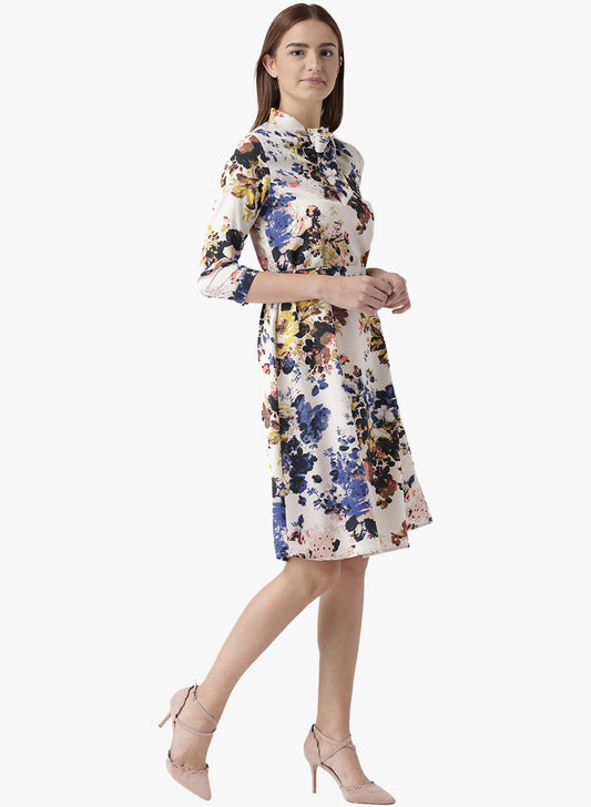 Women's Floral Fit and Flare Dress with Bow Tie Neck and 3/4 Sleeves