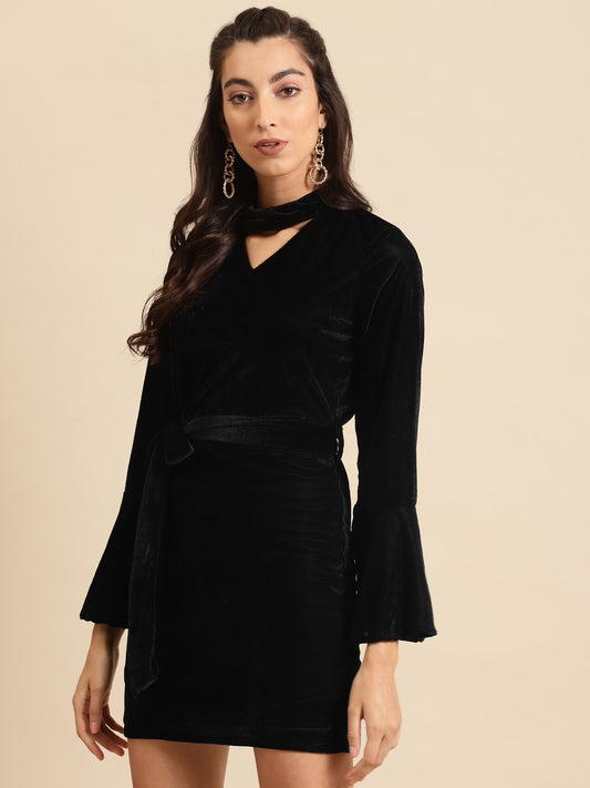Black Velvet Bodycon Dress with Bell Sleeves and Tie Waist
