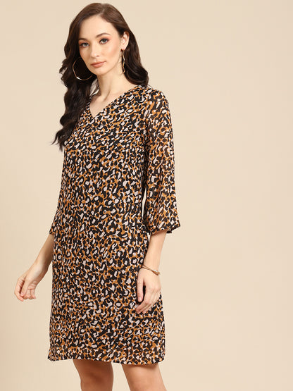 Women’s Leopard Print V-Neck Shift Dress – Casual Stylish Animal Print Outfit