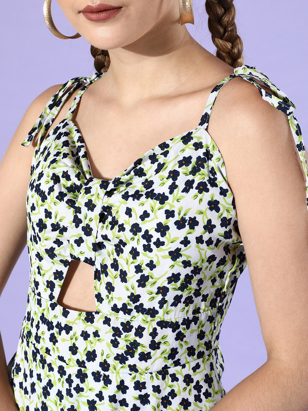 Green Floral Cut-Out Dress Trendy Tie-Strap Summer Style with Front Keyhole