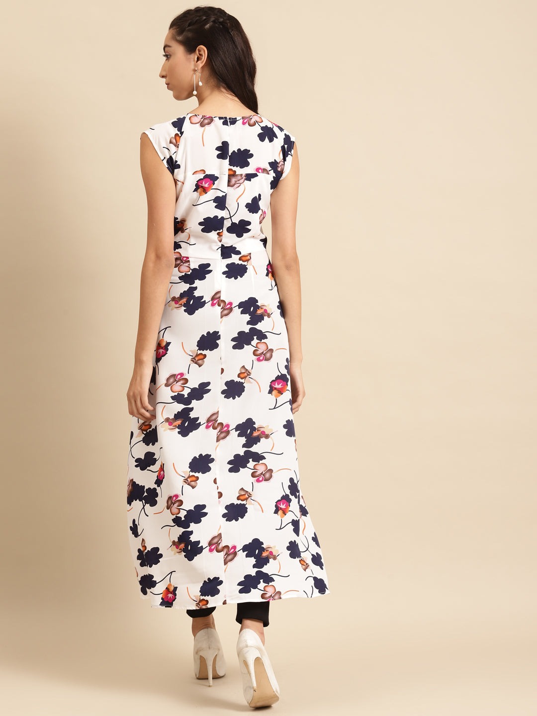 White Floral Straight Kurta with Cap Sleeves – Elegant Summer
