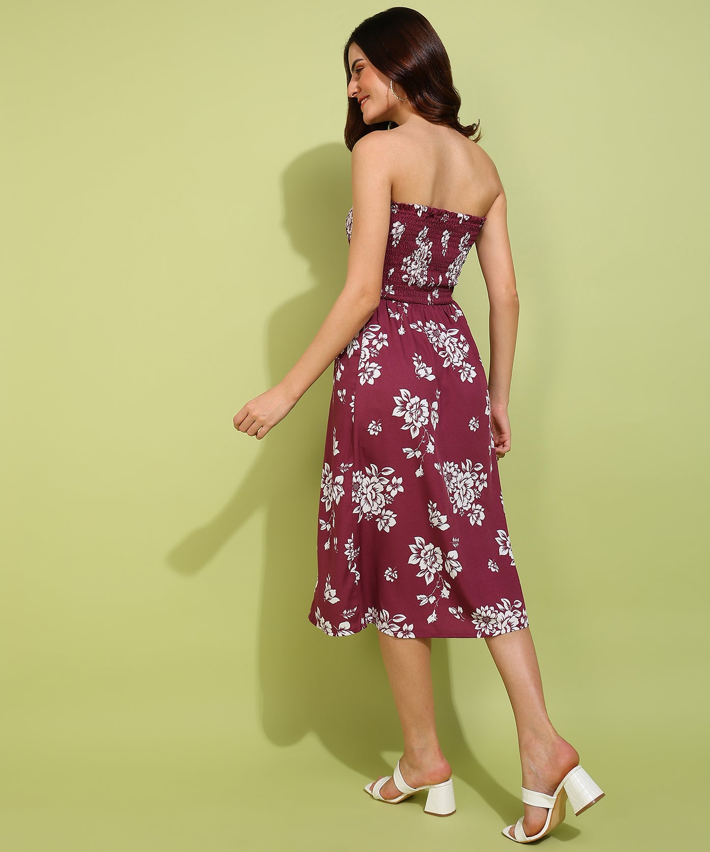 Women's Maroon Floral Strapless Smocked Midi Dress – Casual Summer Outfit