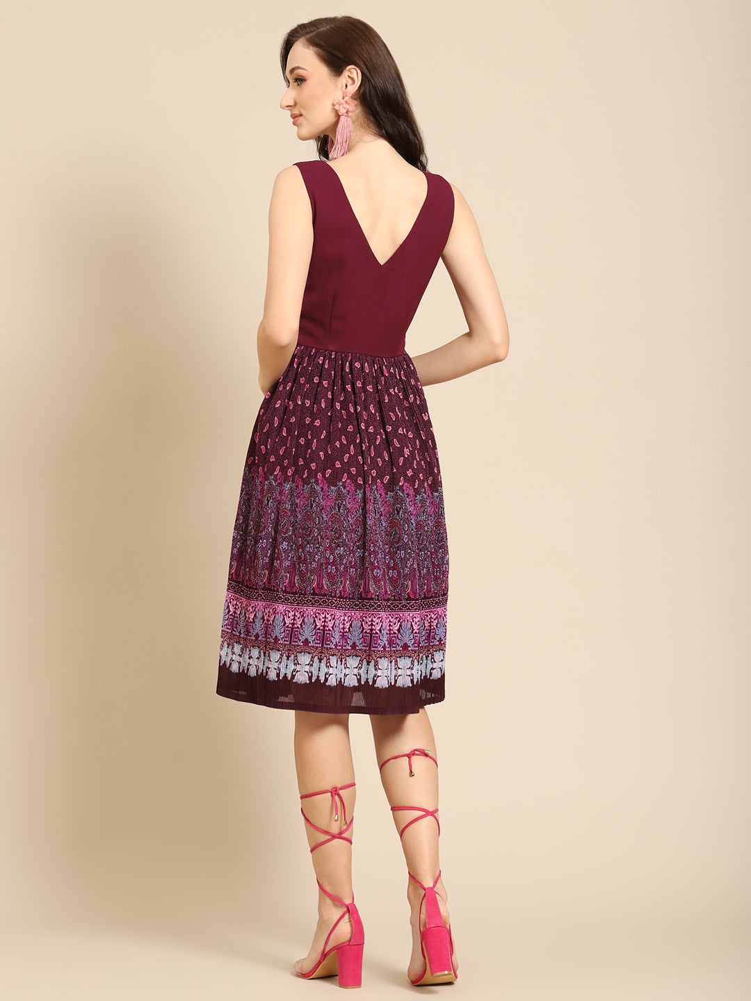 Women’s Sleeveless Maroon Printed Midi Dress – Stylish V-Neck Party Wear