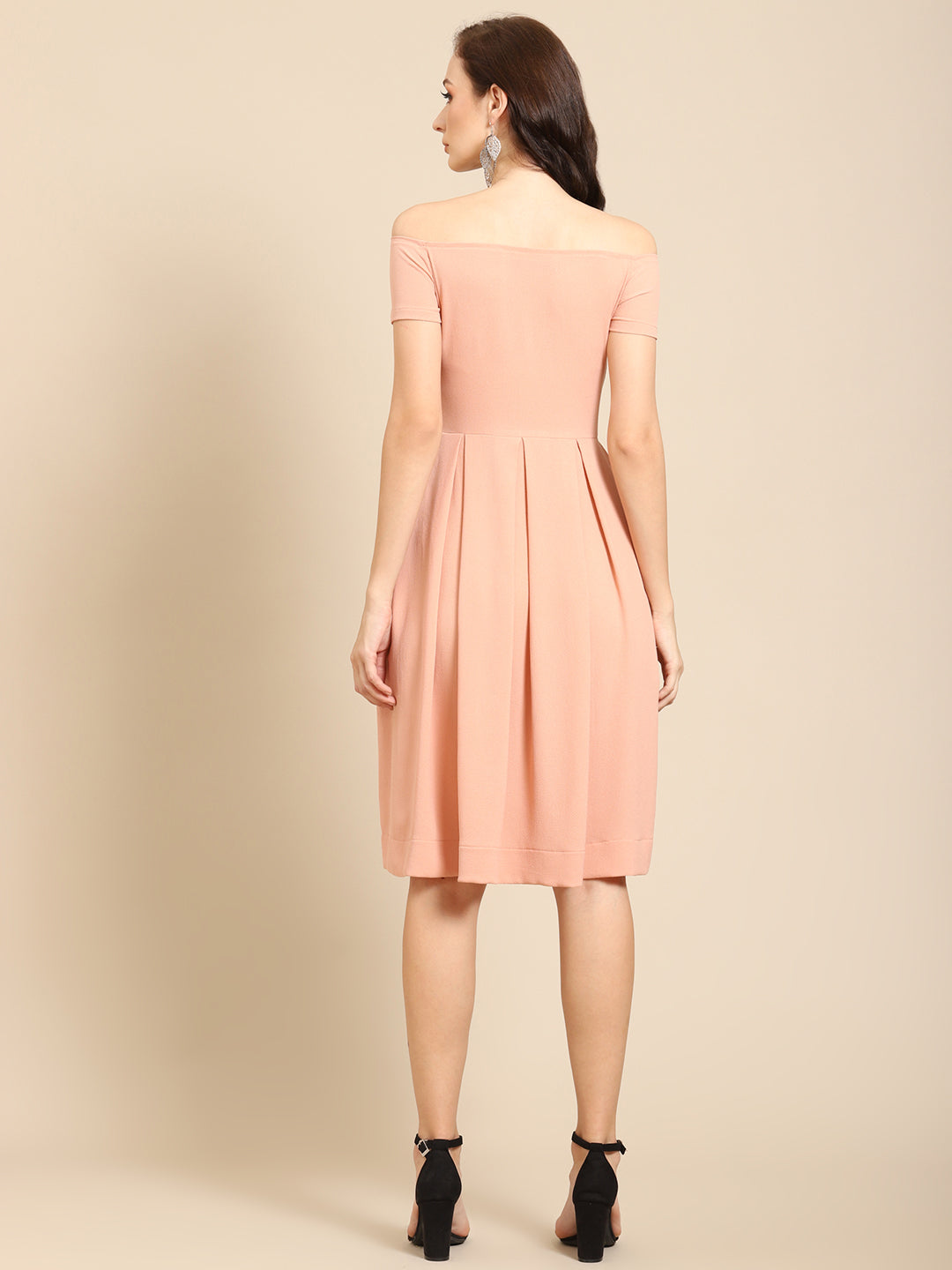 Elegant Peach Off Shoulder Pleated Midi Dress for Women
