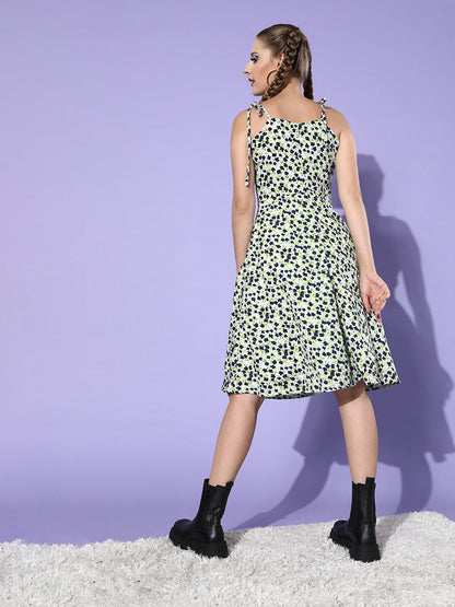 Green Floral Cut-Out Dress Trendy Tie-Strap Summer Style with Front Keyhole