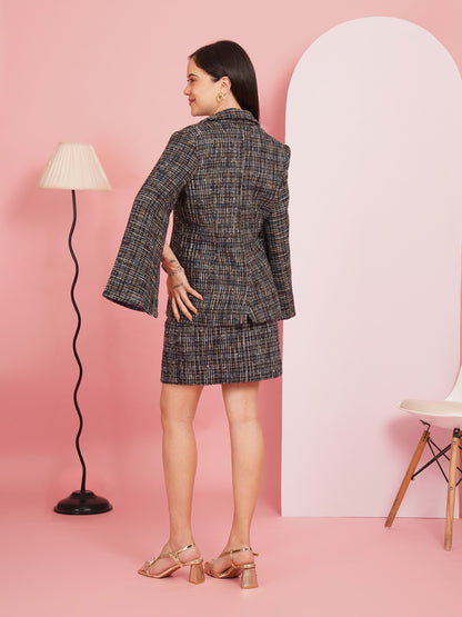Madame Moment Tweed