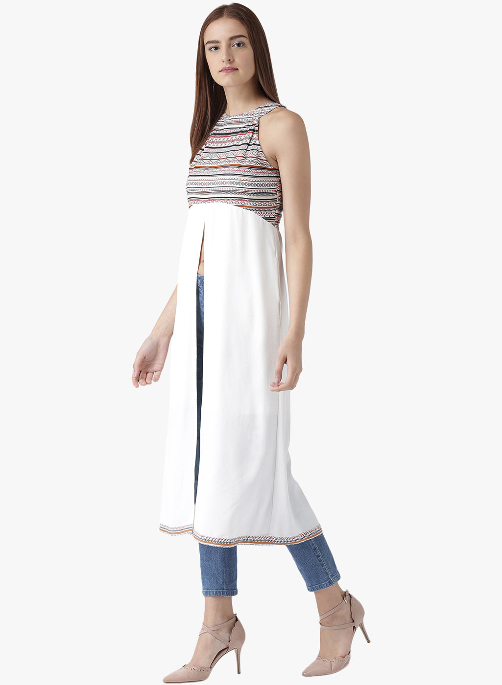 Women's Sleeveless Front Slit Ethnic Kurta in White with Printed Yoke
