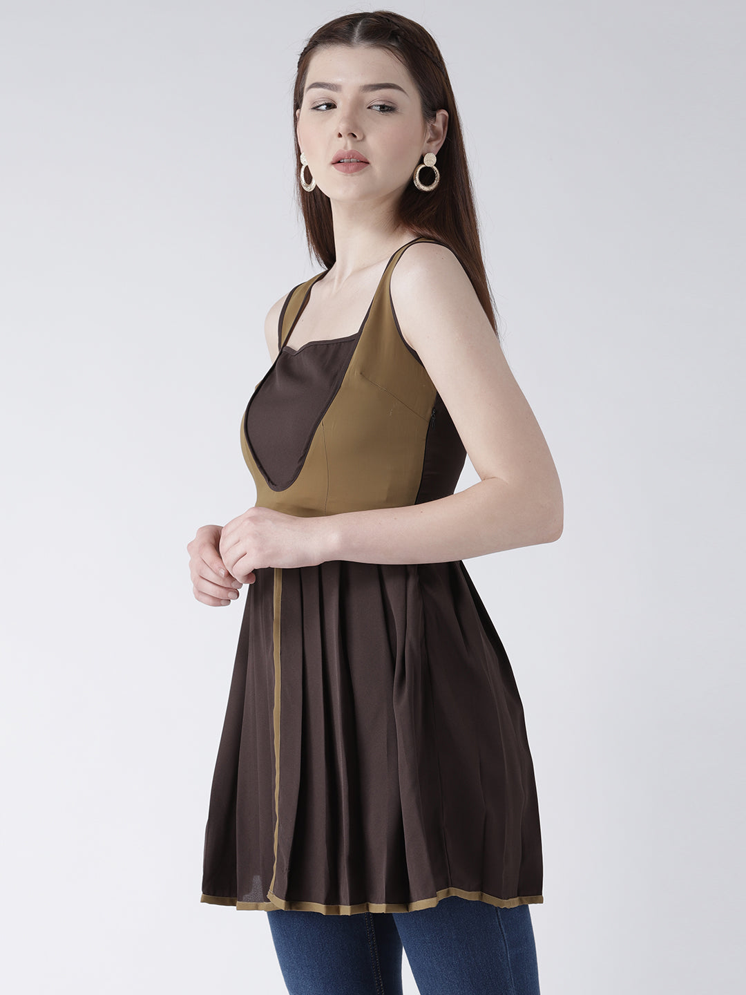 Women's Sleeveless Brown and Mustard Pleated Short Kurti for Casual Wear