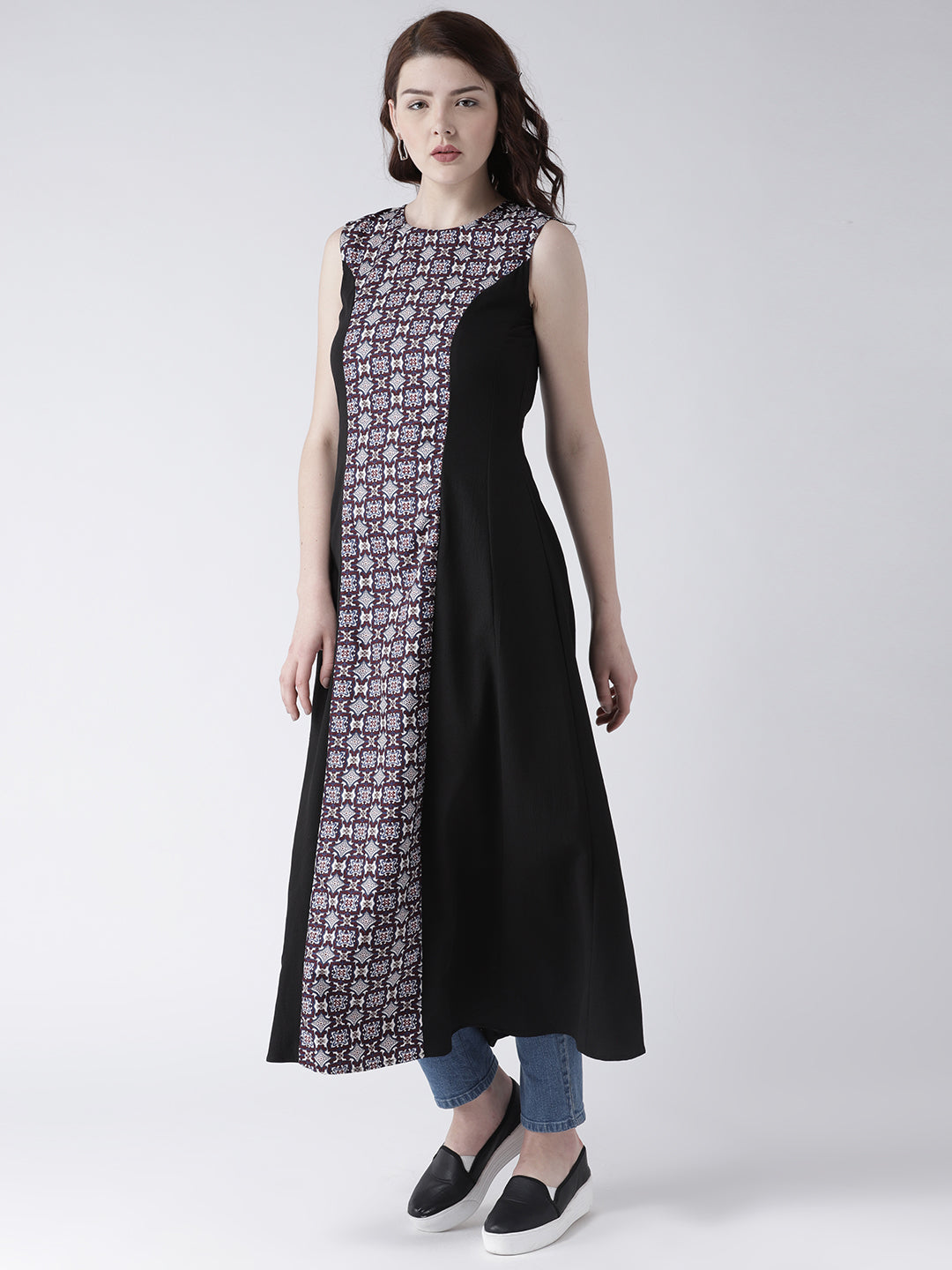 Women's Sleeveless Black Long Kurta with Printed Front Panel for Modern Ethnic Look