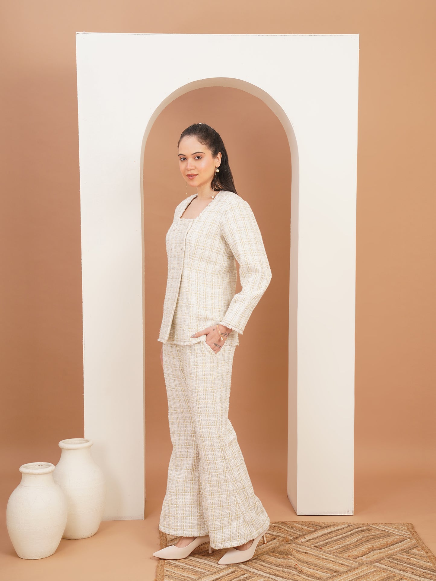 Duchess Ivory Square-Neck Set