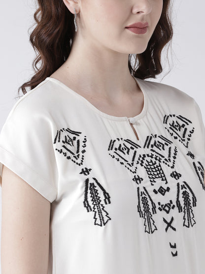 Women's White and Black Printed Short Sleeve Straight Kurta